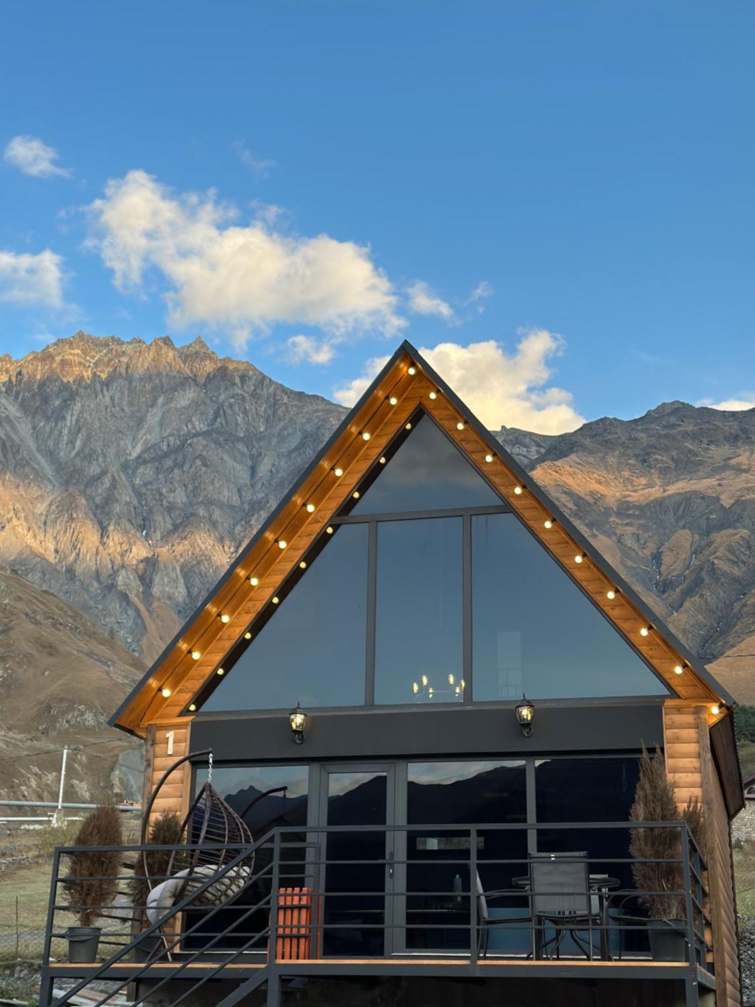 Kazbegi Story Villa Exterior photo